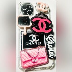 LAYOUT/SET AVAILABLE